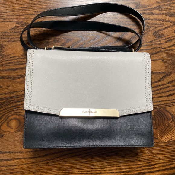 Cole Haan Gladstone Leather Black and White Shoulder Bag - Picture 3 of 8
